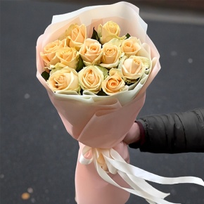 Букет из 11 роз Пич Аваланж (60 см) в Звенигороде